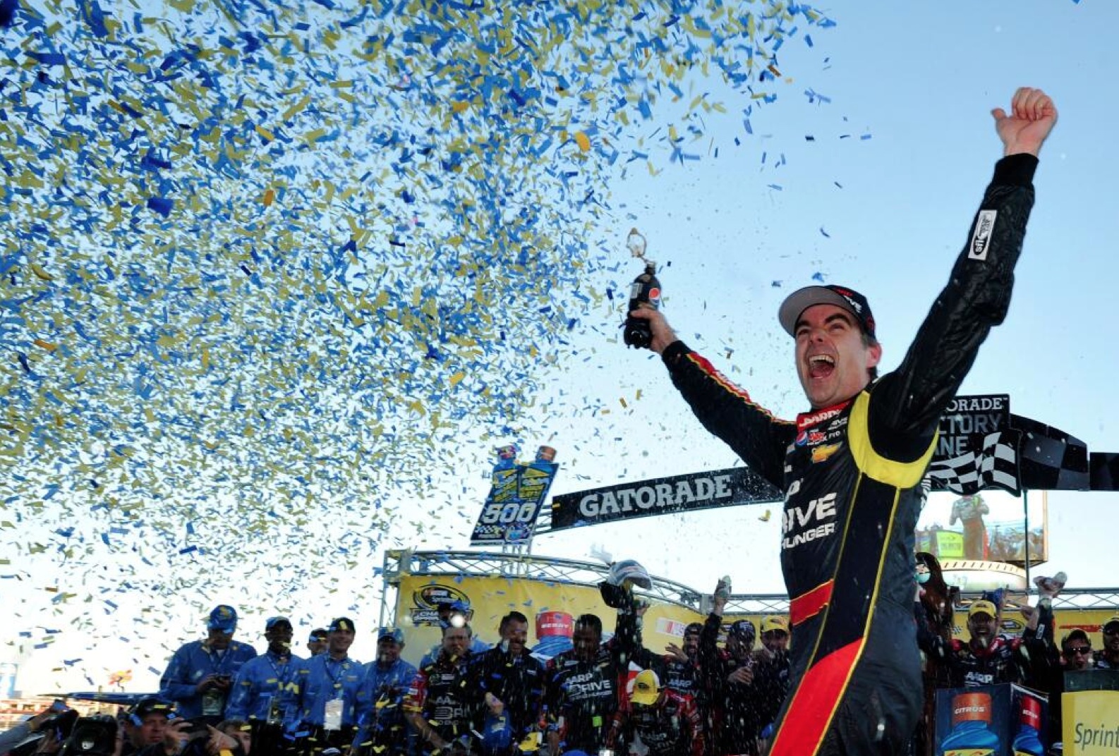 gordon wins martinsville
